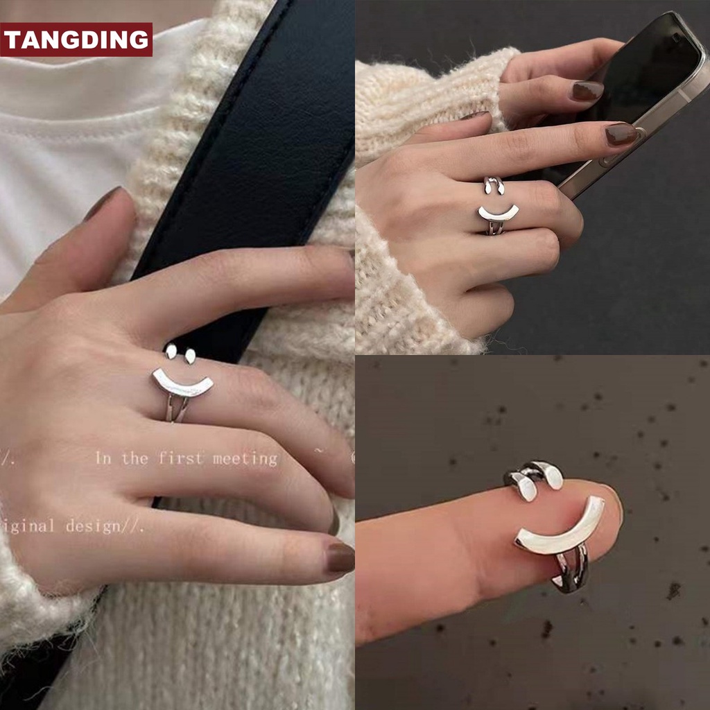 Cincin Jari Telunjuk Model Terbuka Dapat Disesuaikan Desain Smiley Face Warna Silver Untuk Wanita