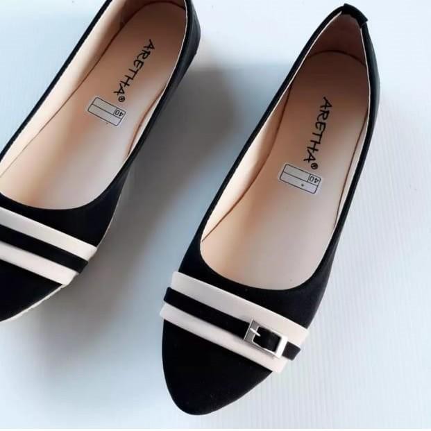 Borong. Flat Shoes Wanita ARETHA gesper ヾ(＾-＾)ノ