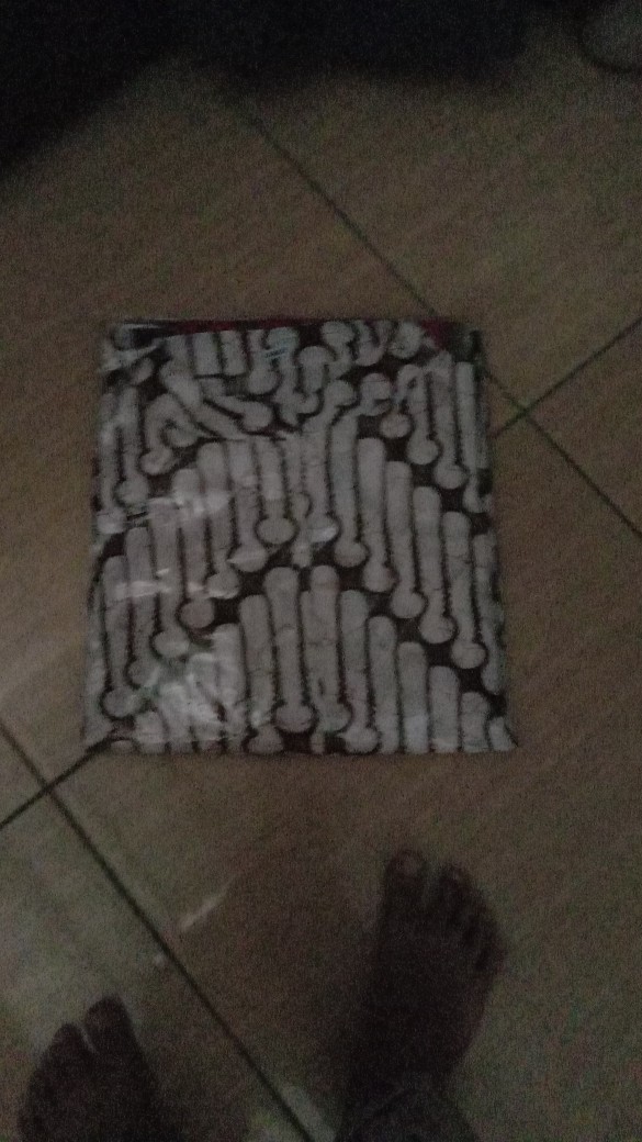 Batik Couple Keluarga Sania Ruffle Ori Ndoro Jowi Motif Seno Merah Putih