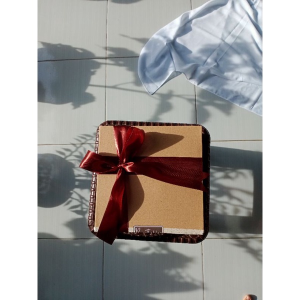 

Hampers Isoman / Gift Box Isoman