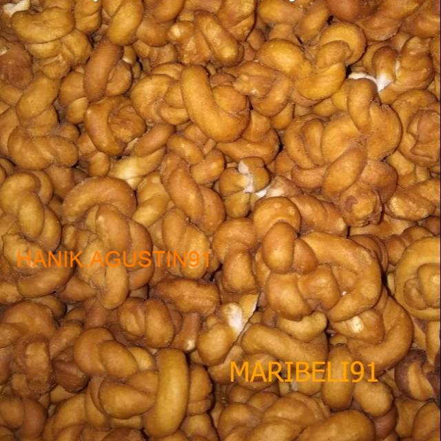 

Pluntir Gurih Manis 250gr snack kiloan MB91