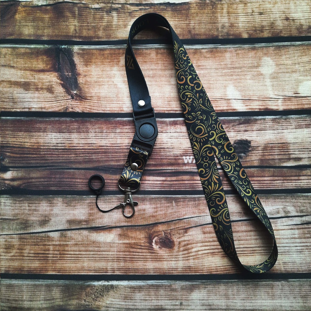 

Lanyard printing Gantungan ID Card Batik Hitam plus karet ring 13mm