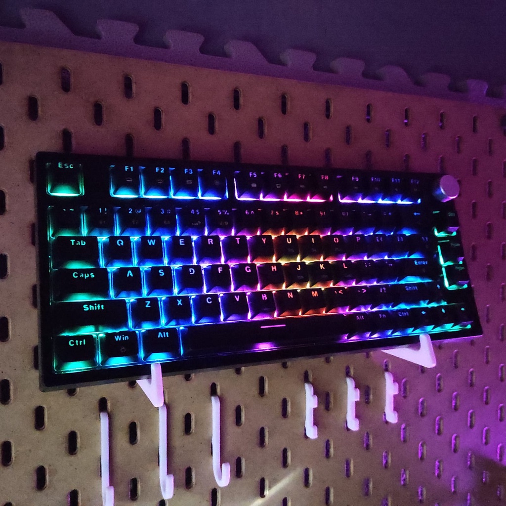 Mechanical Gaming Keyboard Holder for Pegboard