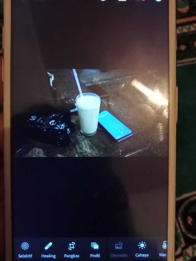 Lightroom Premiume Preset (ios/android)