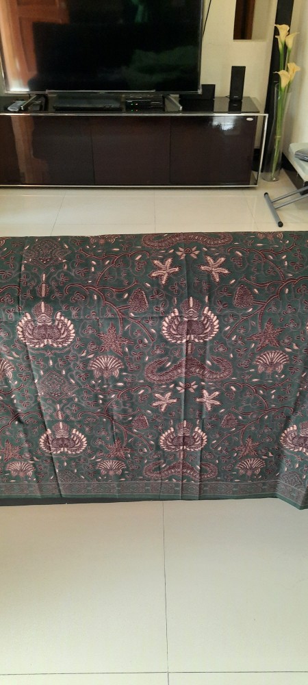 (best Seller) Kain Batik Solo (cabut Alusan) Motif Wahyu Tumurun Warna Dasar Hijau Botol