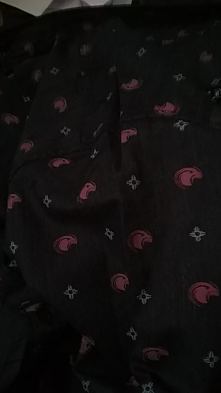 Kemeja Motif Pria Lengan Panjang