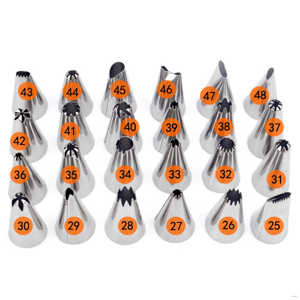 [ Random Type ] 10pcs Reusable Stainless Steel Icing Tip Pastry Tips Cake Decorating Supplies (Random Patterns)