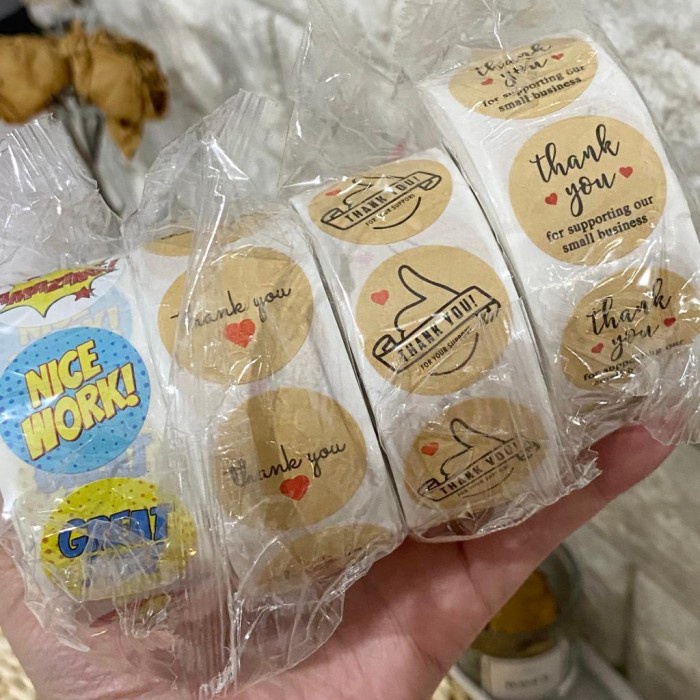 

LABEL STIKER DUS KUE BOX HAMPERS - THANKYOU STICKER 1 ROLL SIZE 2,5CM 100PCS