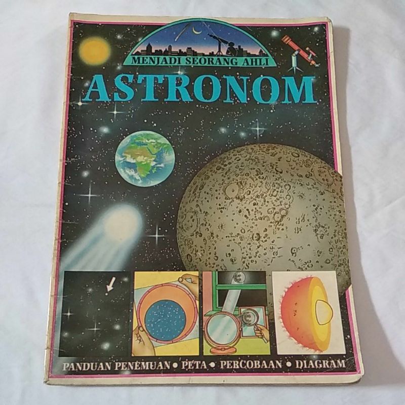 buku pengetahuan anak astronomi menjadi seorang ahli