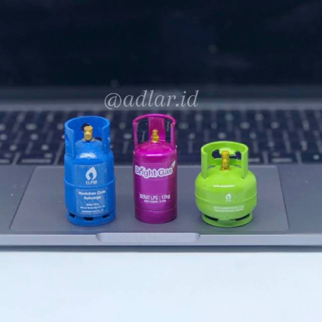 MINIATUR PRODUK MAGNET TEMPELAN KULKAS TABUNG GAS UNIK DAN LUCU
