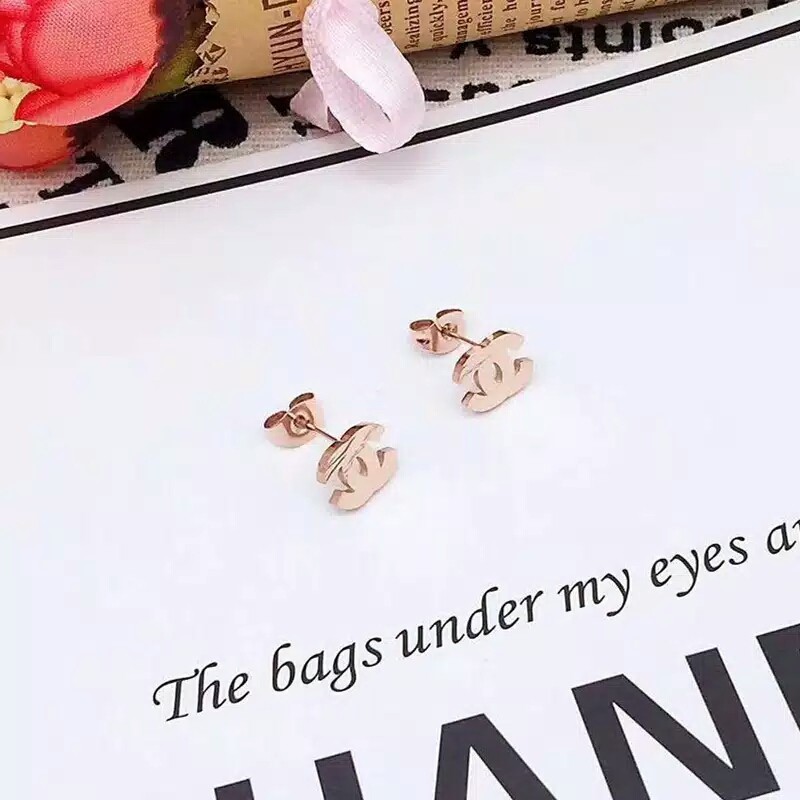 GG Anting CHANN*EL Titanium Lapis Emas 18k # AT-121