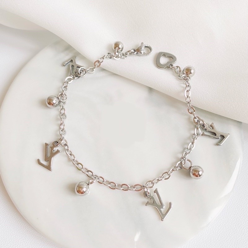 Gelang Bracelet LV Louis Vuitton Fashion Wanita Perempuan Korea Titanium Anti Karat Silver Perak