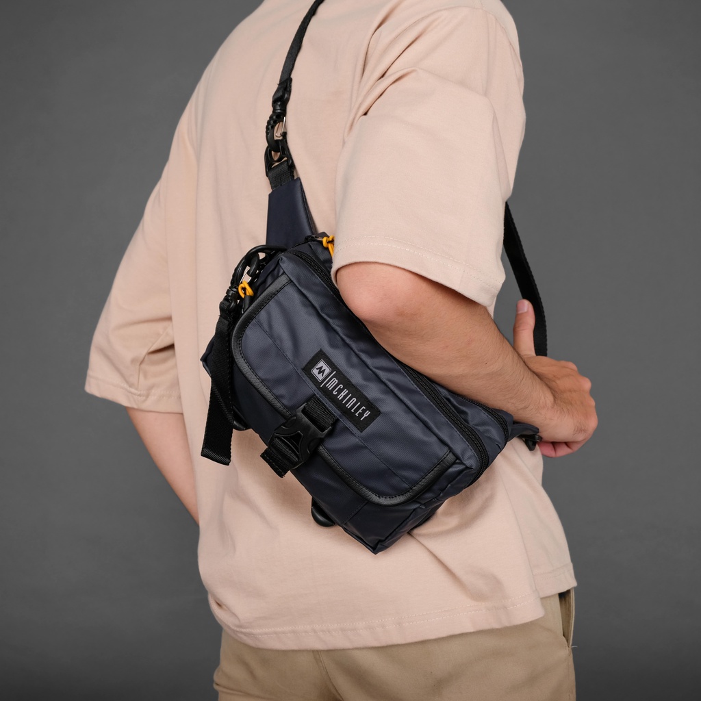 MORIA NAVY - Tas Selempang Sling Bag Multifungsi Pria Wanita unisex - Original