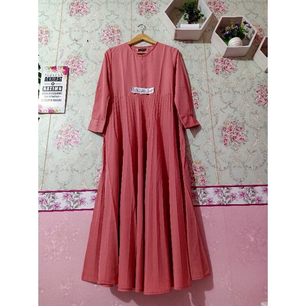 Gamis preloved NMR SYARI BY NAMIRA dress second pl muslimah syar'i Maxy umbrella seken bekas