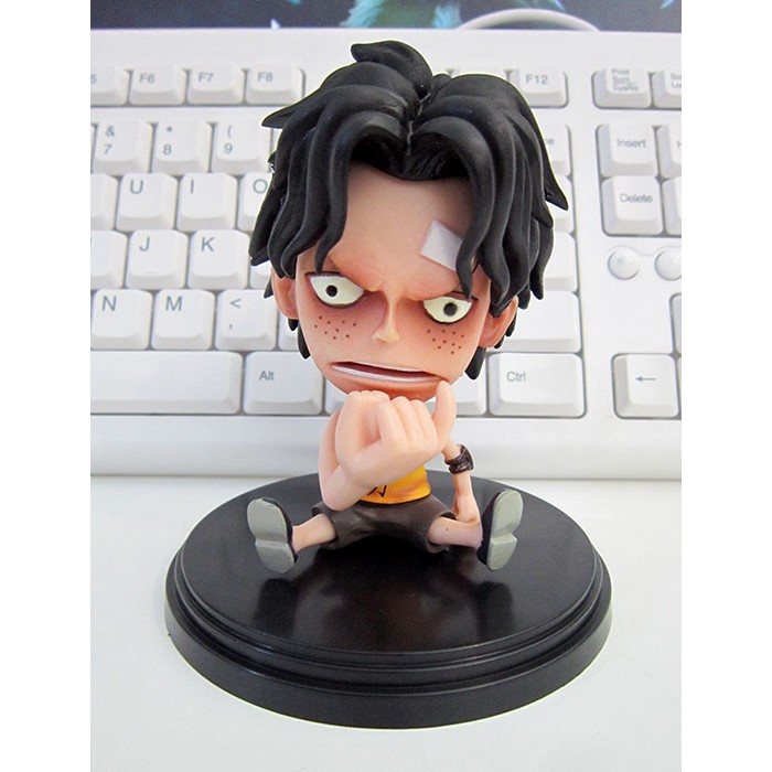 Action Figure Anime Onepiece Sabo Duduk