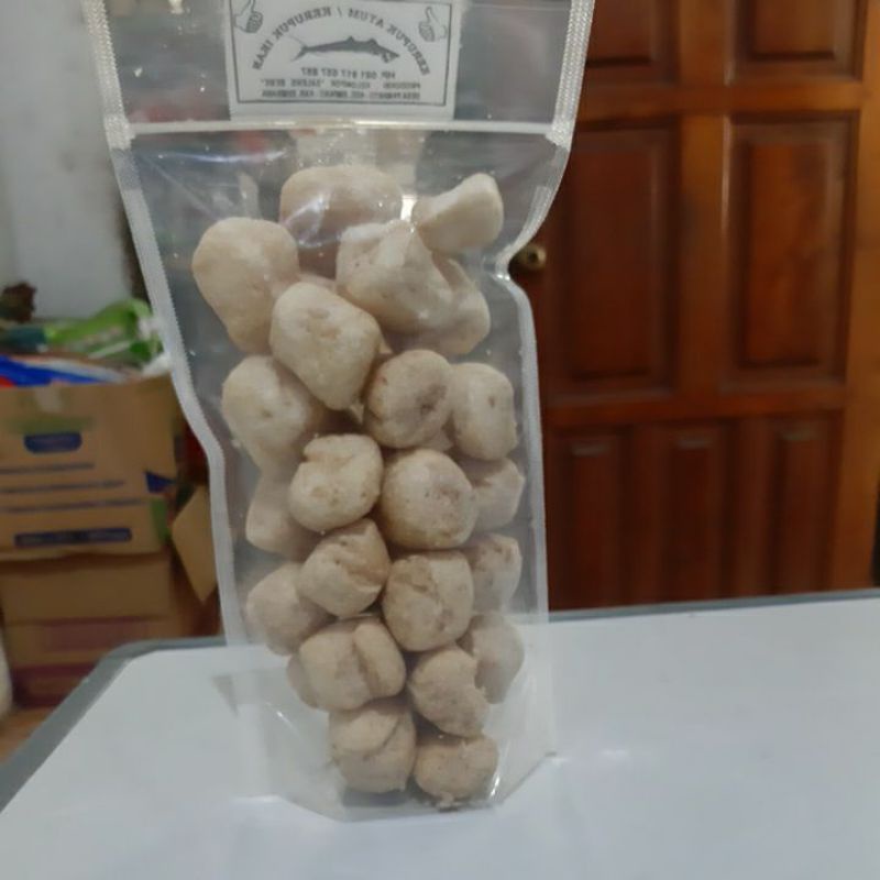 

kerupuk atom ikan khas sumbawa