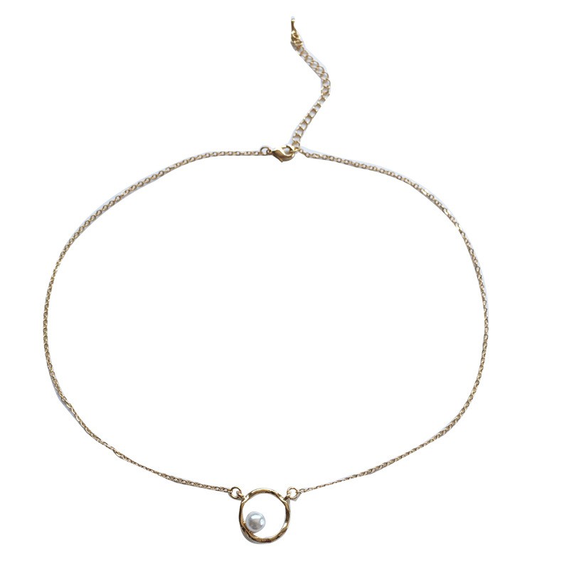 Simple Summer Fashion Pearl Round Face Necklace For Girlfriends