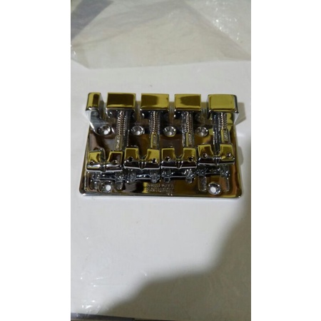 Bridge Bass 4 string original Ibanez