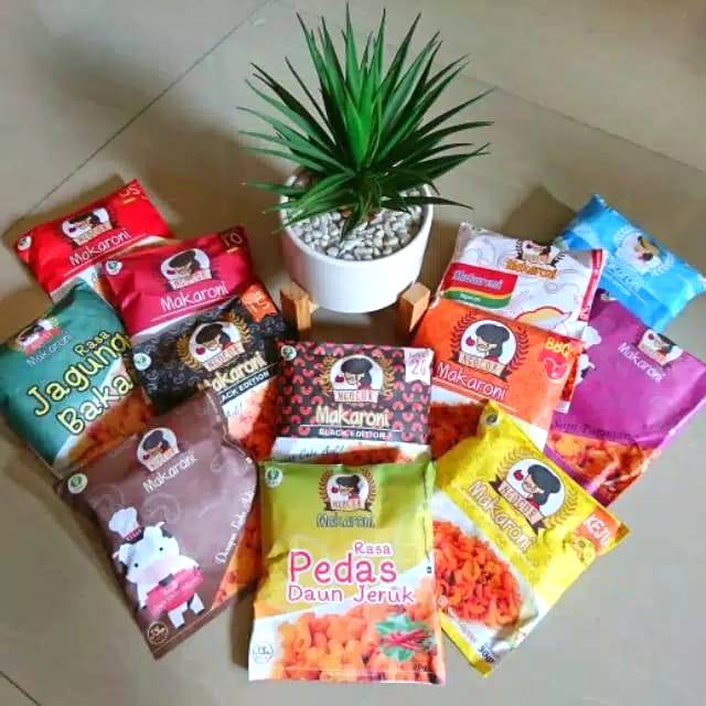 

Makaroni Ngocor cemilan kekinian