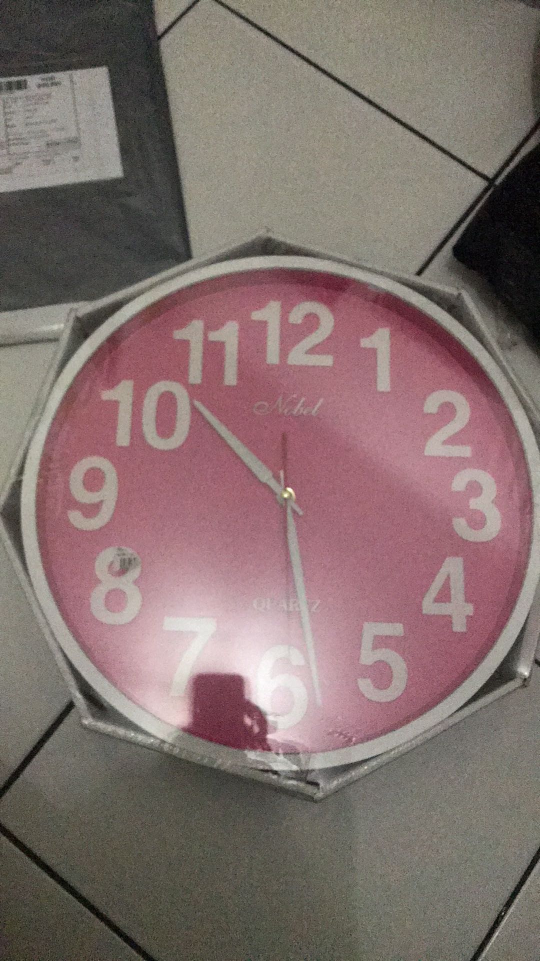 Jam Dinding Nobel 7186