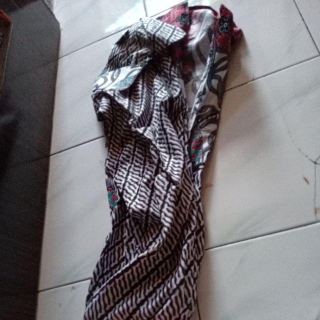 Maxi Cardi Morena Outer Batik Wanita Modern