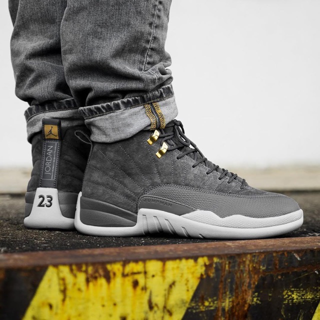 air jordan retro grey