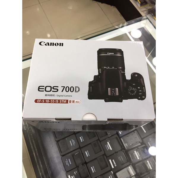 kamera canon 700D baru