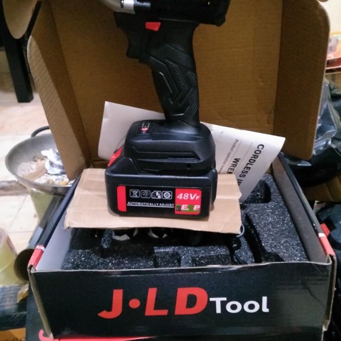Termantab] alat buka mur baut / impact wrench jld 1 baterai
