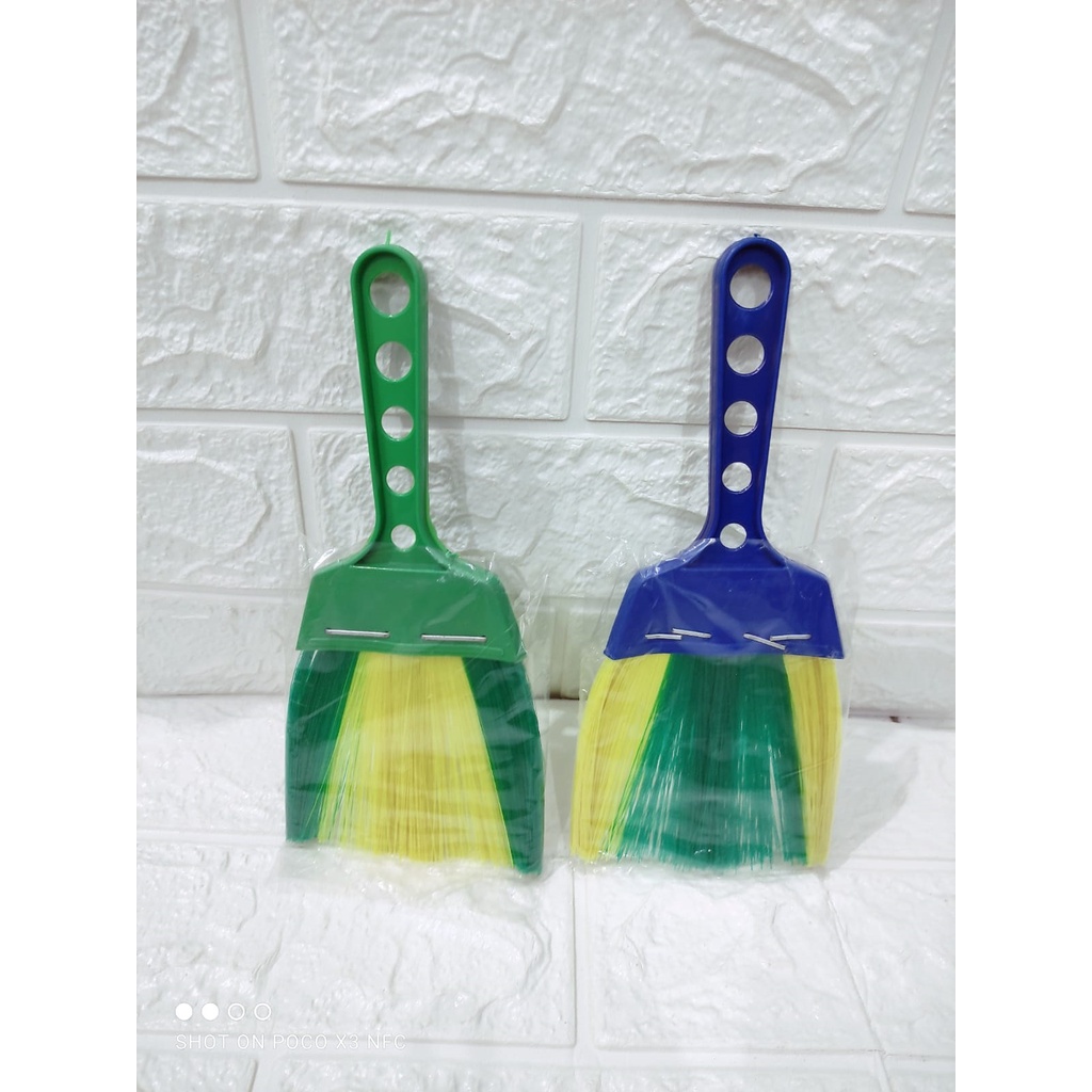 SAPU UNTUK MOBIL/SAPU BAHAN PLASTIK NILON TERMURAH/SAPU KECIL