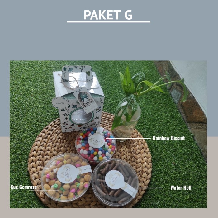 

Paket Kue isi 3 toples (FREE BOX) - Paket G