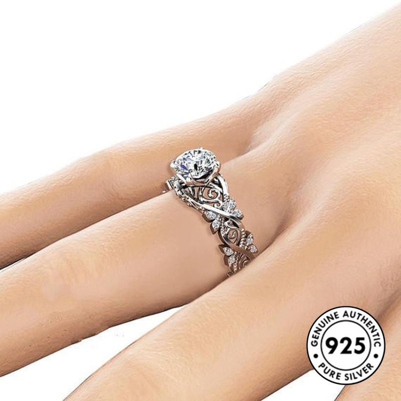 Cincin Desain Daun Aksen Berlian Bahan S925 Silver Untuk Wanita