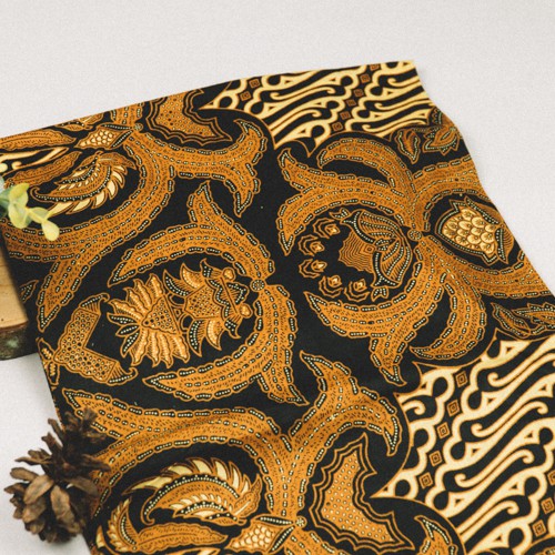 Kain Batik Bali Silk Coklat Motif Bunga Teratai