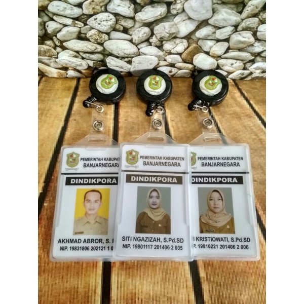 

Cetak Id Card Kartu Pelajar Karyawan