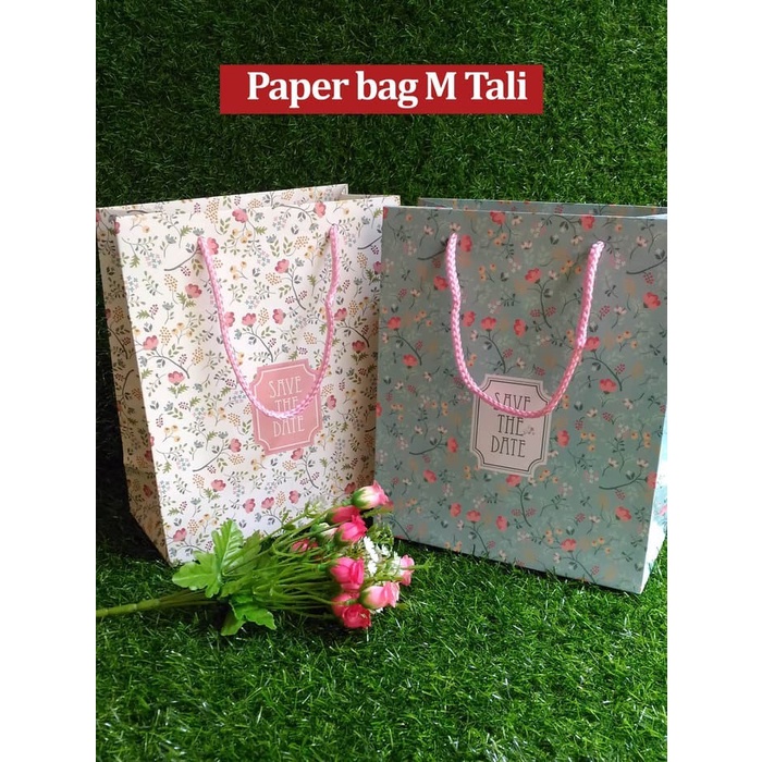 

Paper Bag Tali Motif / Tas Kertas Kado / Tas Ulang tahun - M GARDEN