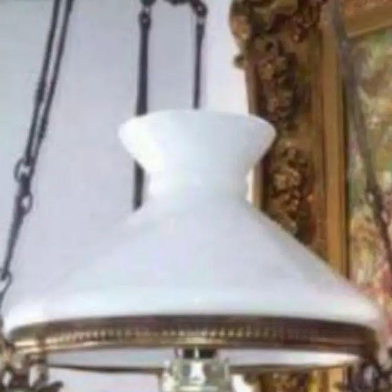 Kap Kaca Kerucut Lampu Antik Gantung R28