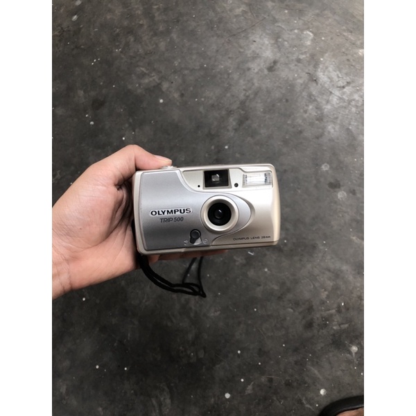 KAMERA ANALOG OLYMPUS TRIP 500 not mju ii