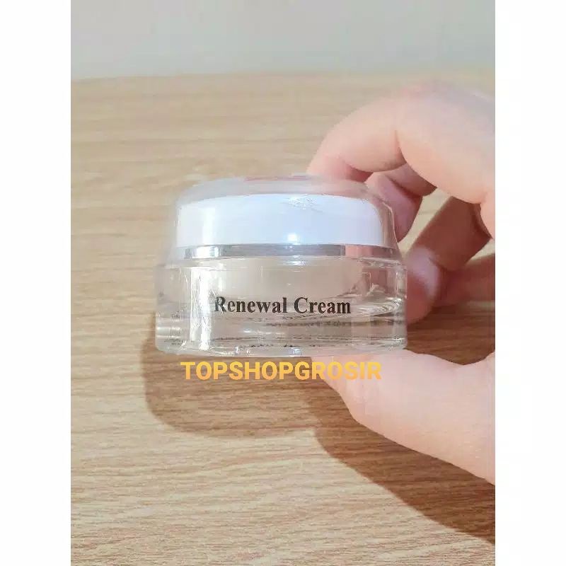 Krim pencerah wajah Cream Malam Renewal Cream CARE SOLUTION