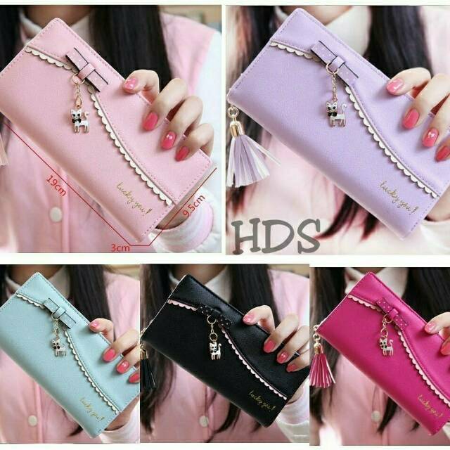 Dompet cat renda
