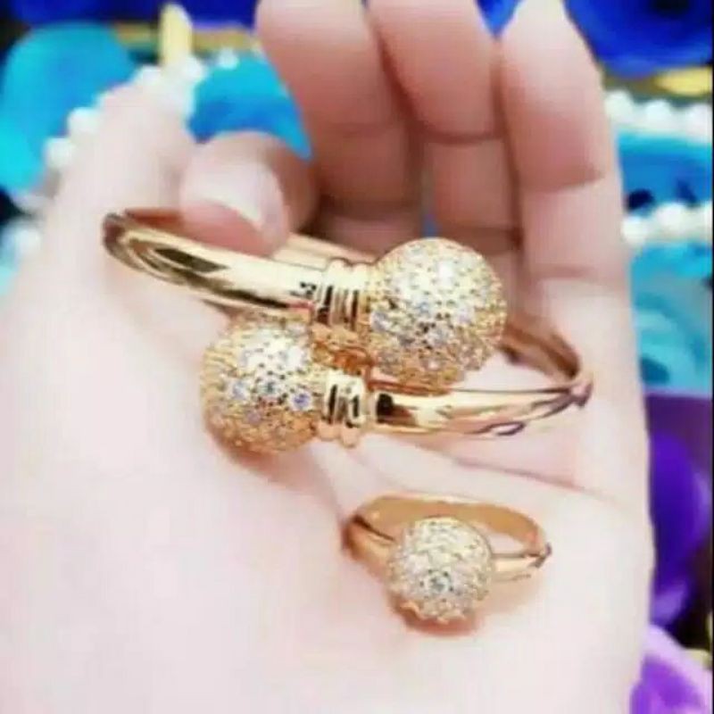 fourfashion set gelang cincin motif bola permata