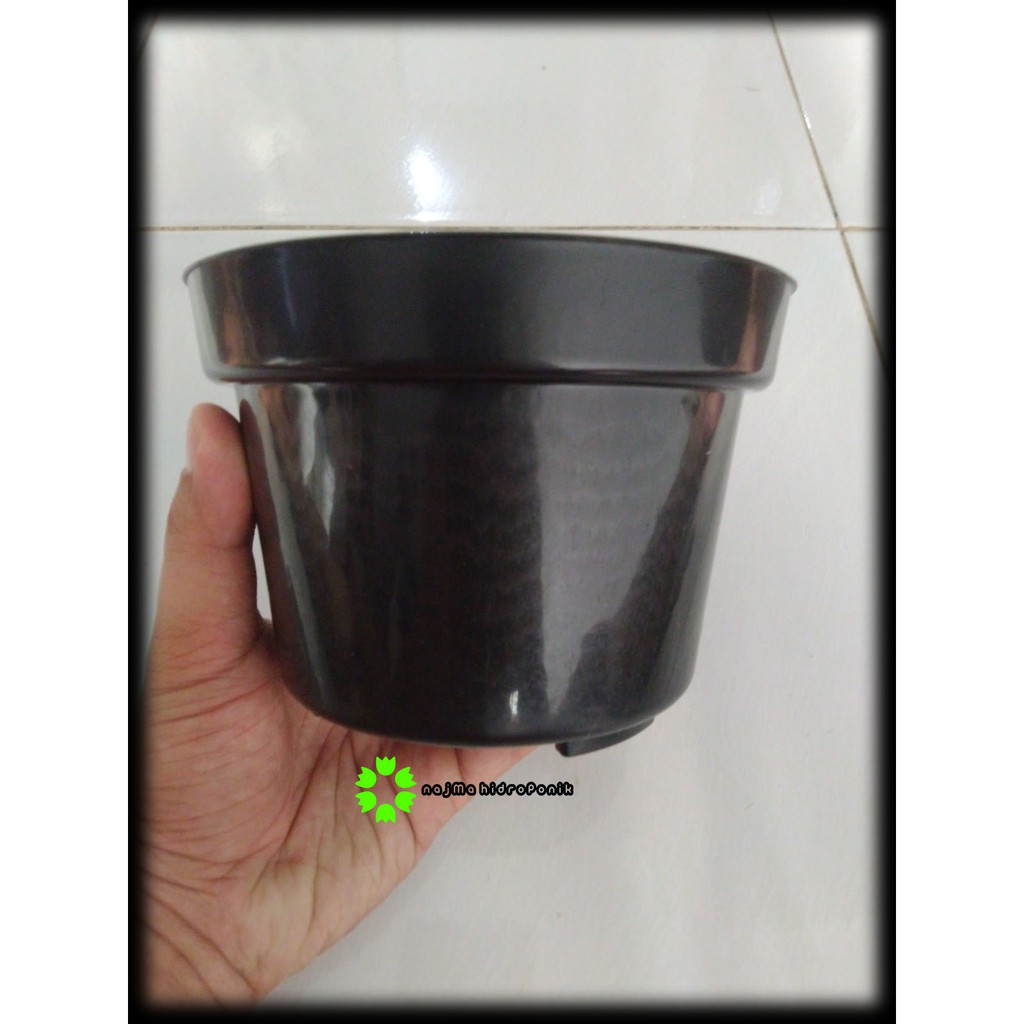 Pot Semai Bibit Diameter 15 cm Tinggi (±) 11 cm