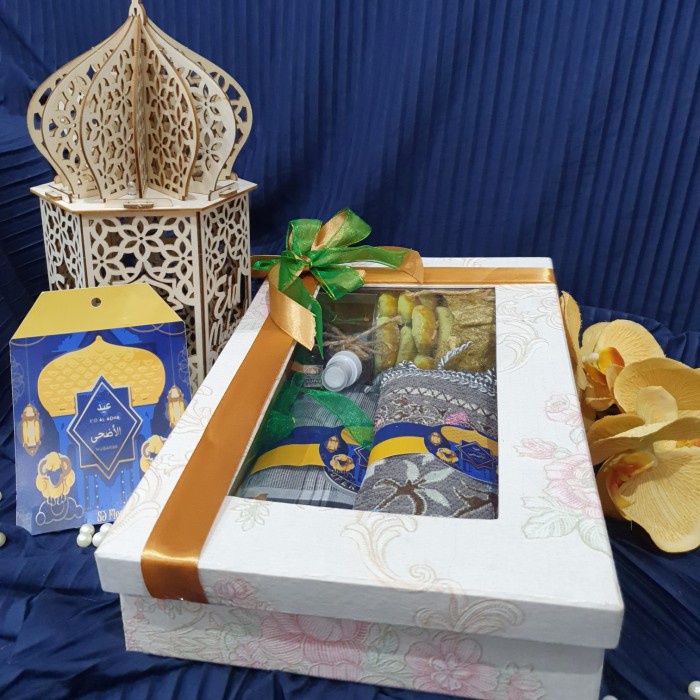 

Box paket hampers lebaran haji idul adha parcel 8