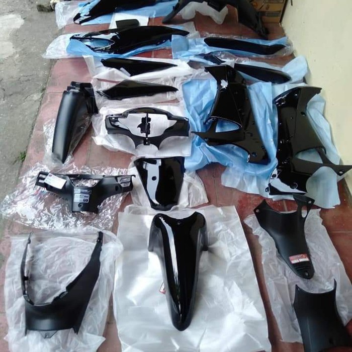 TERLARIS body full 1 set supra x 125 old hitam