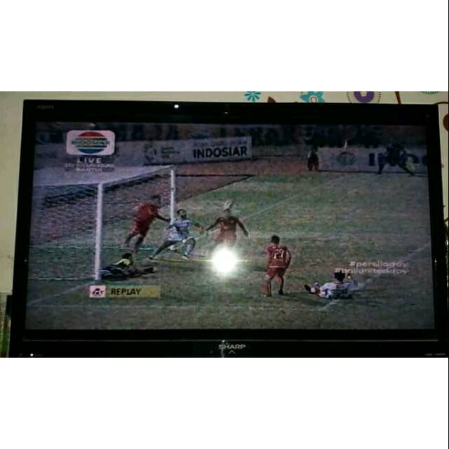 Tv bekas sharp 24 inch aquos. Kondisi 80% fullset garansi panjang.