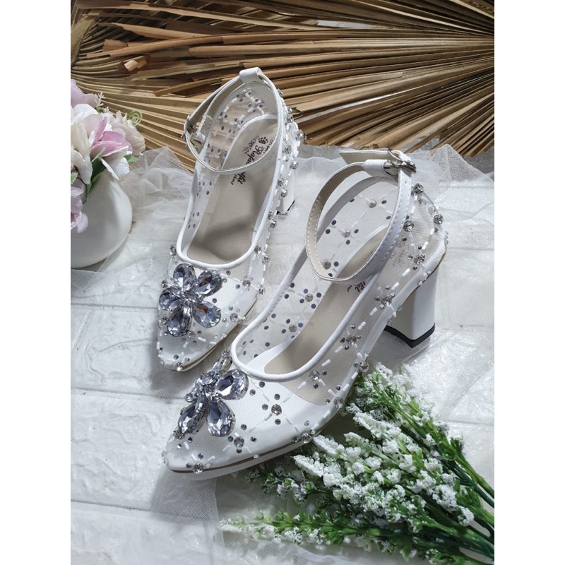 sepatu merrisna putih diamont cantik 7cm tahu