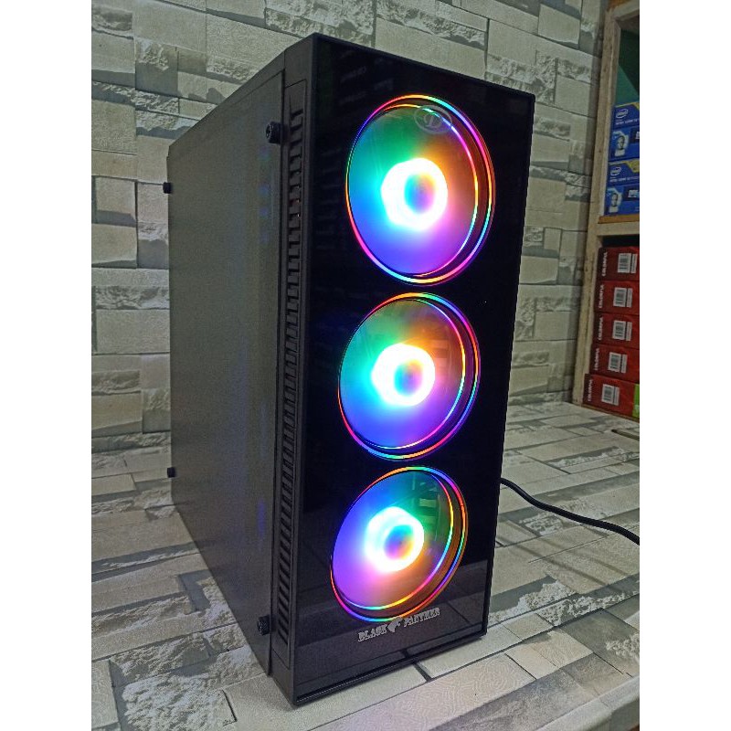 Pc gaming Core i5 ram 8 Gb Vga 4 Gb ddr5 design dan editing ok