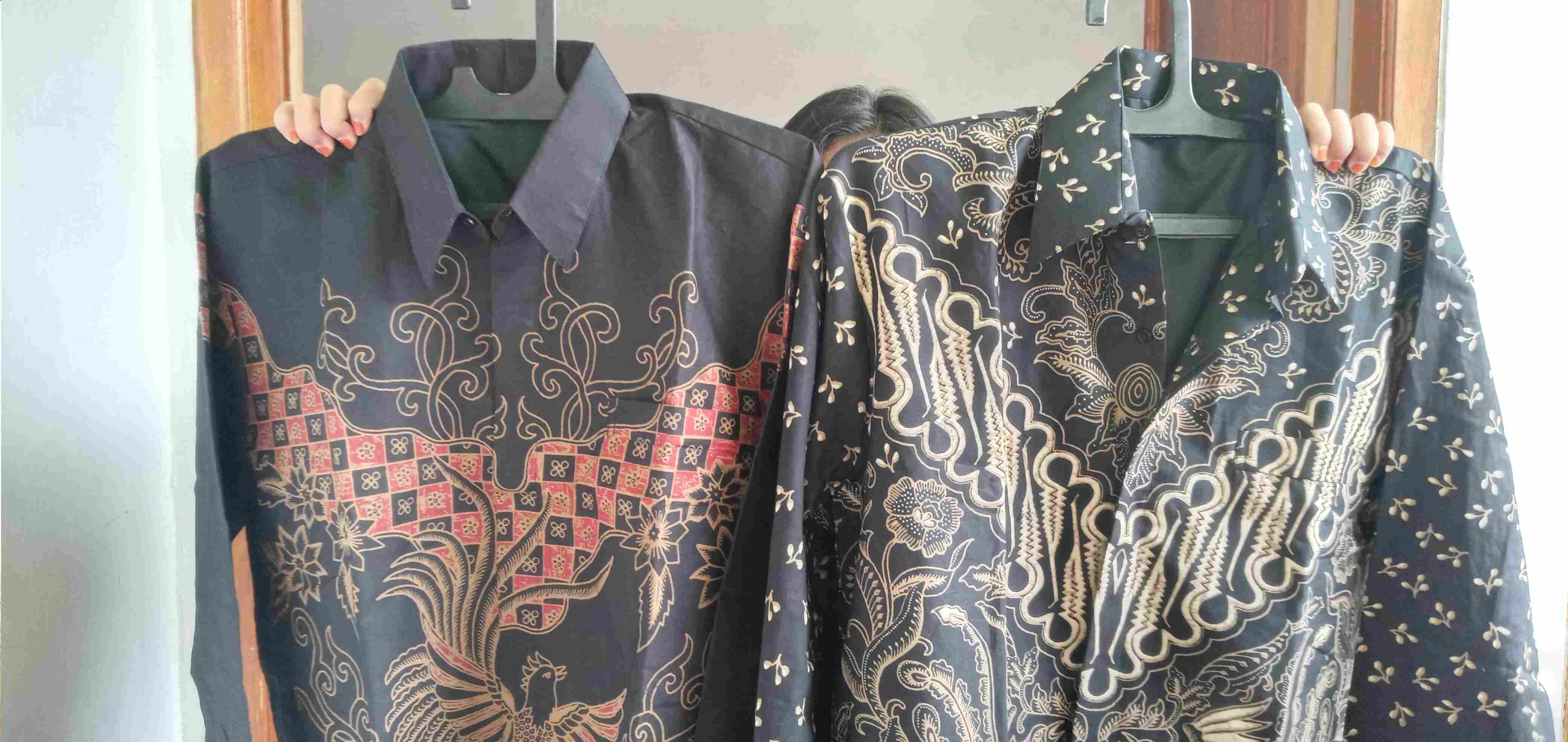 Merak Rojo Maroon Kemeja Batik Pria Full Furing Reguler Fit