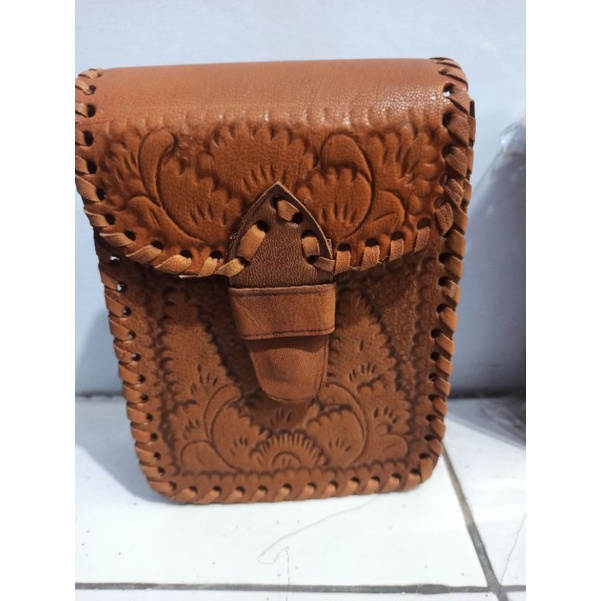 Tas Slempang Etnik Kulit Jogja Oleh-Oleh Prambanan Jogja