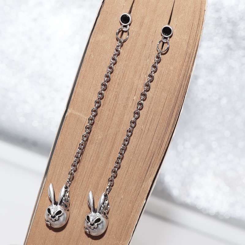 Anting Stud Liontin Kepala Kelinci Gaya Vintage Punk Untuk Pria Dan Wanita