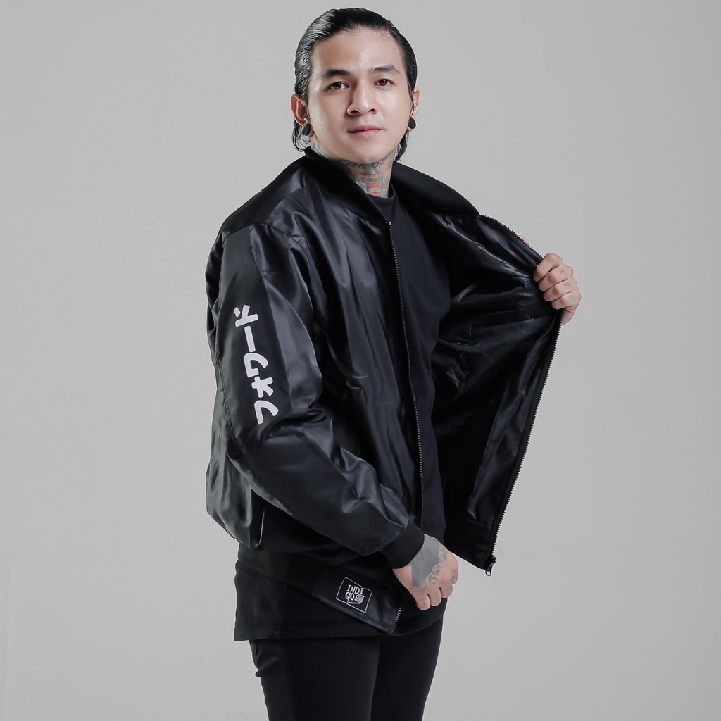 Jaket Bomber Pria Distro Indigo Terbaru 2022/ Jaket Parasut Cowok Keren Dan Bahan Tahan Air