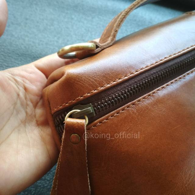 KOING TAS KULIT WANITA MODEL SELEMPANG BEST SELLER KUKIT AALI FREE UKIR NAMA  N GIFT BOX